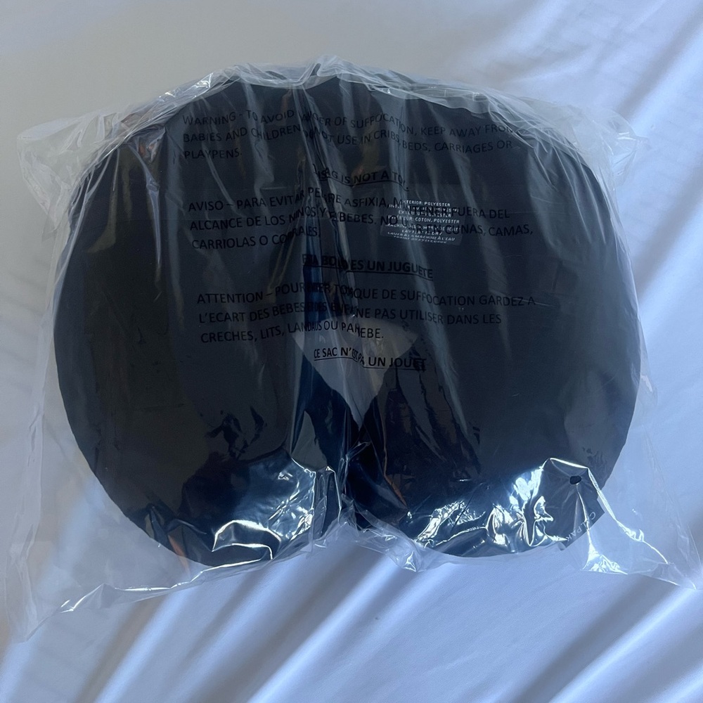 Calpak Black Accessory - Picture 2 of 2
